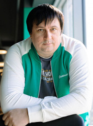 Антон  БЛИЗГАРЁВ, фото